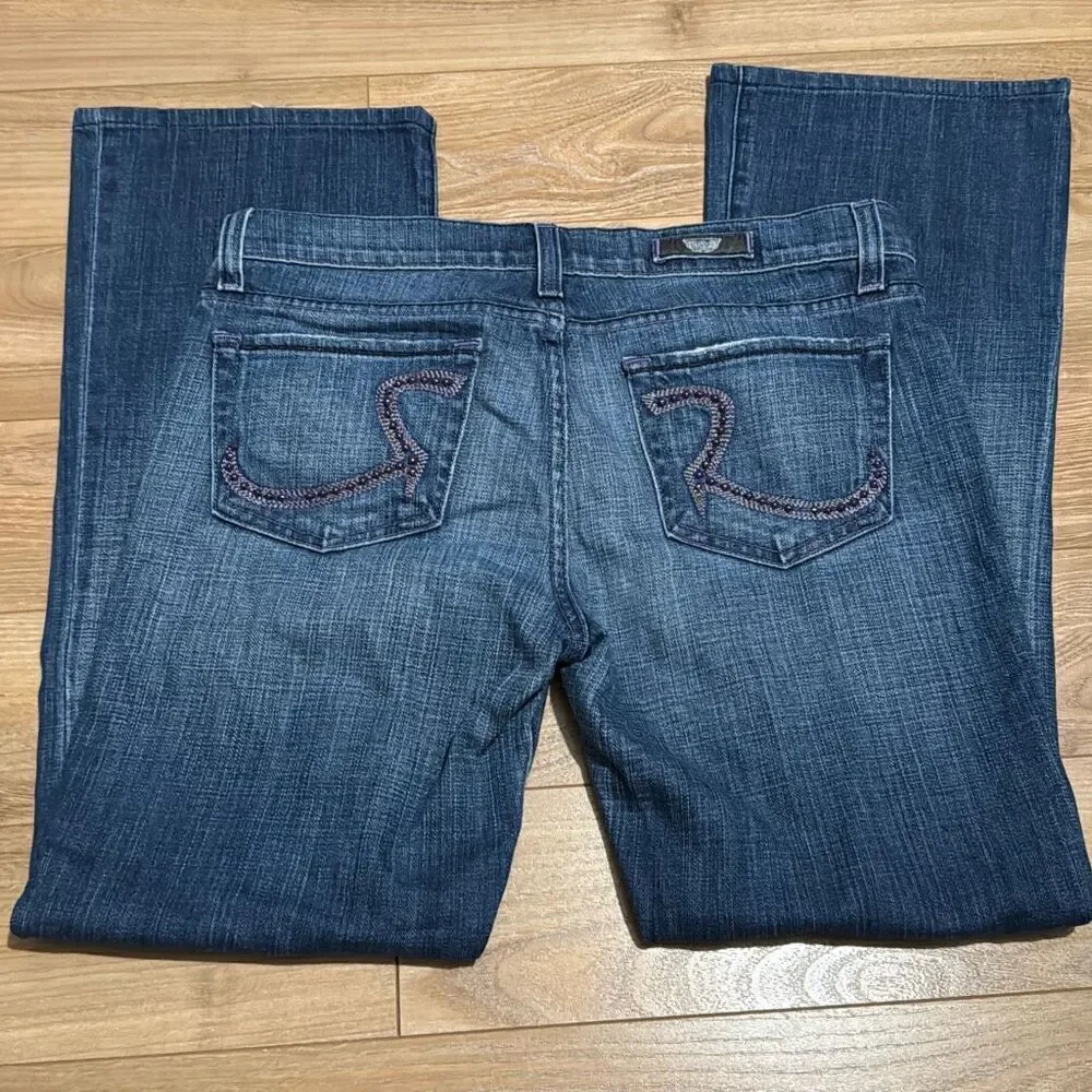 Rock & Republic Jeans Size 29 with purple studs on back and purple stitch lining